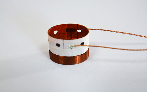 低音接導(dǎo)線音圈